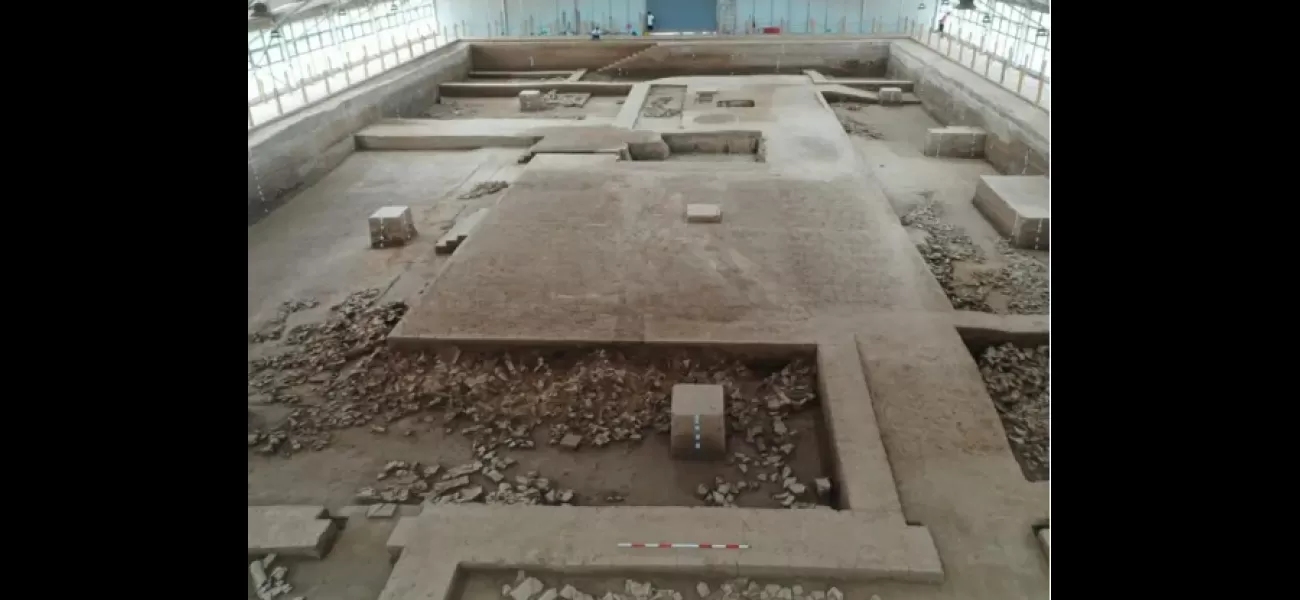 An ancient Chinese palace has been unearthed with a 2,400-year-old flushable toilet. The palace had been buried under soil and vegetation for centuries before being discovered by construction workers. The toilet is the first of its kind to be found in Chi