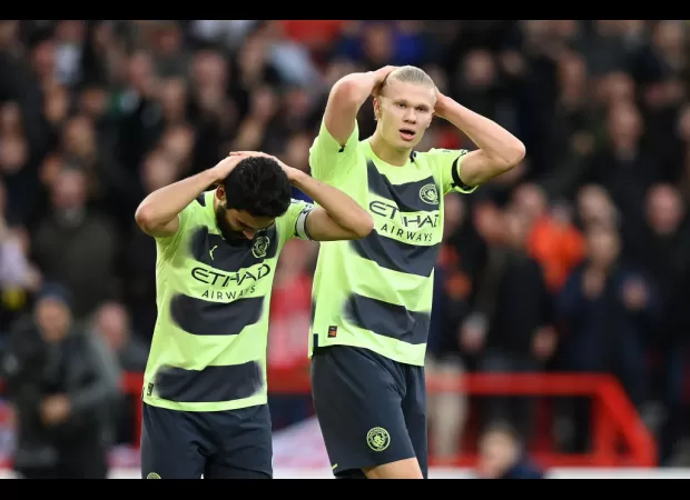 Manchester City and Manchester United are still in the title race, but Arsenal are now just a point behind with four games remaining. Yaya Toure gave his verdict on the race in an interview with the BBC.