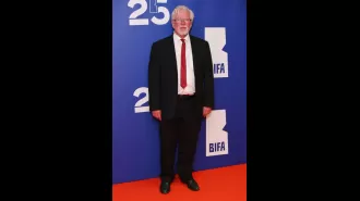 Phil Davis has decided to end his membership with Bafta after attending an awards show which he deemed to be an 