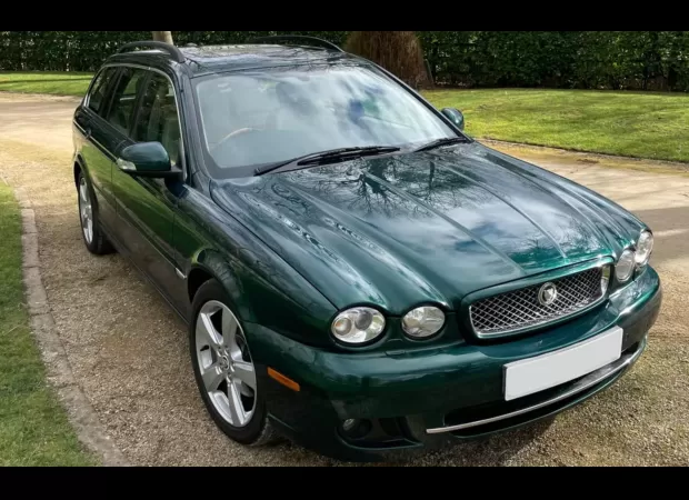 Chris Evans has given away a car belonging to Queen Elizabeth II as part of a prize for Red Nose Day.