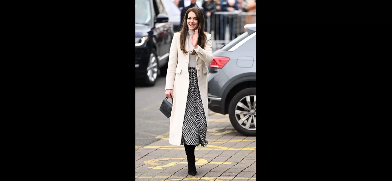 Kate Middleton looked great once more in her Zara houndstooth skirt and cream coat.