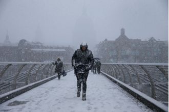 The UK is forecast to experience snowfall next week, with an official weather warning issued for potentially freezing temperatures.