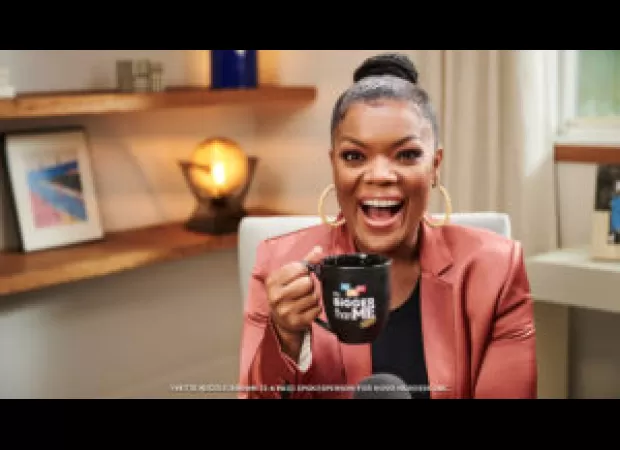 Yvette Nicole Brown has initiated the “It’s Bigger Than Me” movement to address the issue of obesity and to encourage its audience to take a more open and honest stance on the topic.