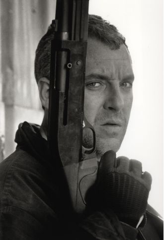 Tom Sizemore has passed away, remembered for his roles in films such as Saving Private Ryan and Heat.