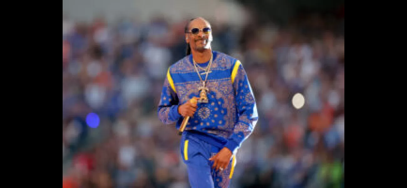Snoop Dogg has teamed up with Roobet, an online crypto-casino, to create a new gaming experience.