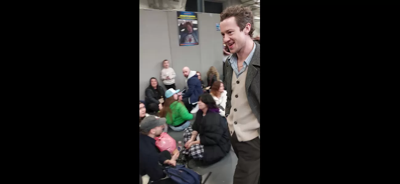 The popularity of Eddie Munson continues to be strong at the London Comic Con, with actor Joseph Quinn from Stranger Things causing a stir among attendees.