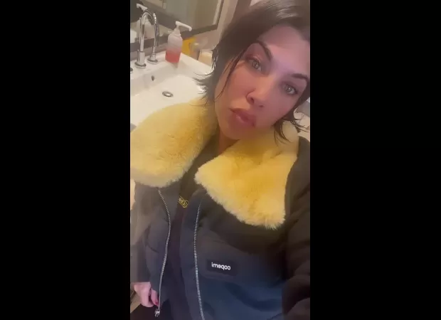 Kourtney has taken a cue from Kim and changed her hair to a blond color.