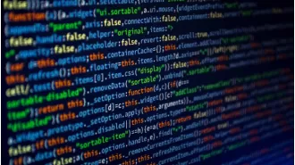The article discusses the potential of ChatGPT and how it may affect the seven big tech companies’ dominance in the artificial intelligence (AI) field.