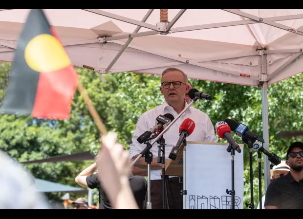 Referendum allowing Indigenous Australians to have a voice in Parliament will proceed.