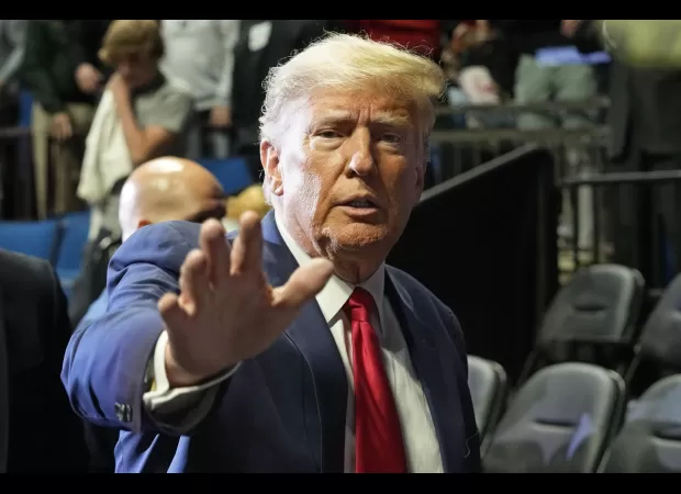 False photos of President Trump's arrest have gone viral on social media, apparently created by artificial intelligence.