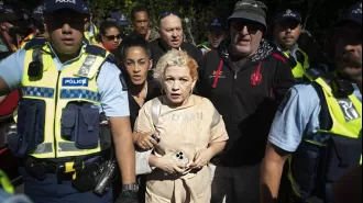 Activist Posie Parker leaves NZ following rally that caused disruption.