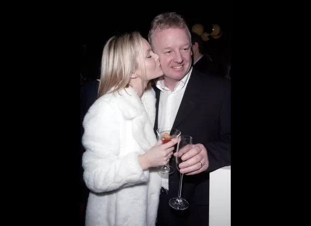 Amanda and Les married when she was 23 despite a 17 year age gap, but their marriage ended in a breakdown and infidelity.