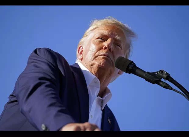 Trump faces criminal charges in NY on Tues; indictment to be read in court.