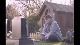 Charlie is devastated by his father Justin's death and expresses his hurt at Justin not being around for him.