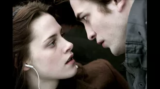 Vampires are back in the spotlight as a Twilight TV series is in the works. We're obsessed!