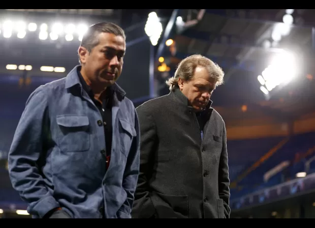 Wrexham's two famous people teach a lesson to Boehly about conducting their affairs.