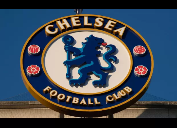 Nagelsmann declines Chelsea job; club considering 3 other managers.