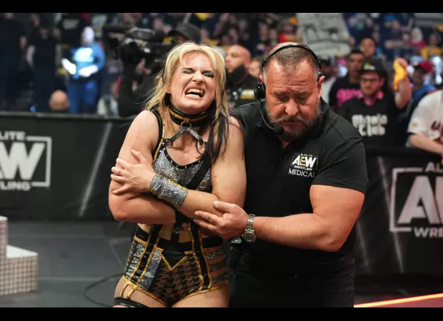 Jamie Hayter suffered a nasty injury, breaking both elbows and needing casts from her shoulders to her wrists.