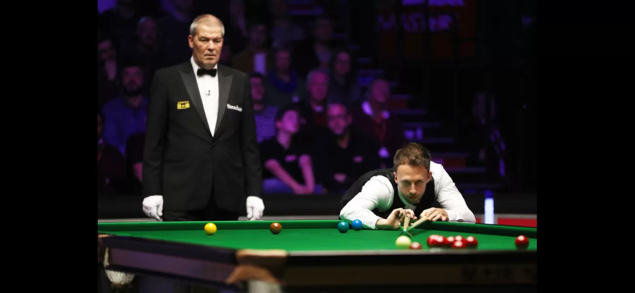 Snooker referees earn varying amounts, depending on the level of the event.