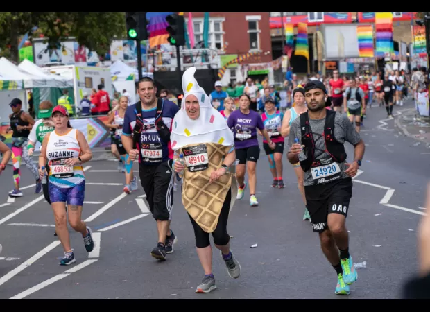 Track your friends and family during the London Marathon 2023 using the live tracker app.