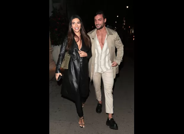 Ekin and Davide kissed on a London date night despite rumors of them cheating.