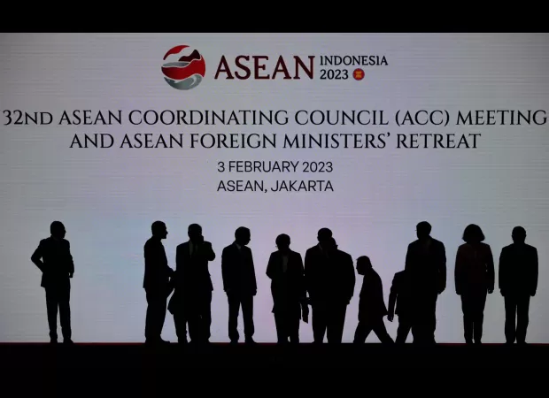 Myanmar and its neighbours, including Thailand, are having talks without ASEAN involved (Track 1.5 dialogue).