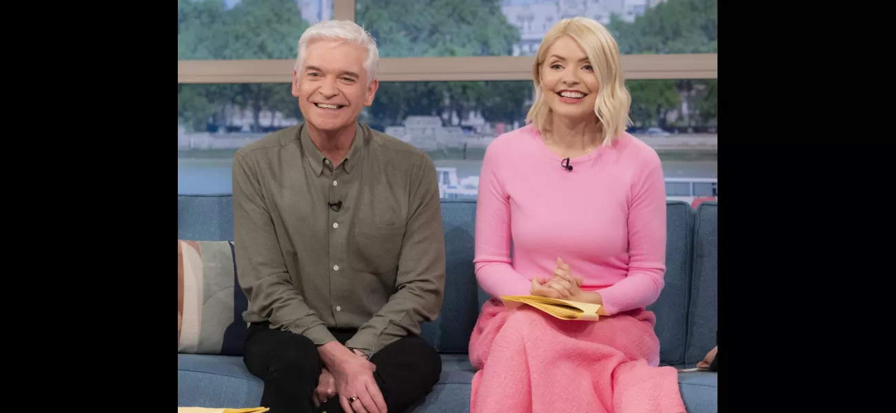 Craig Revel Horwood defends Phillip Schofield, saying the This Morning affair 