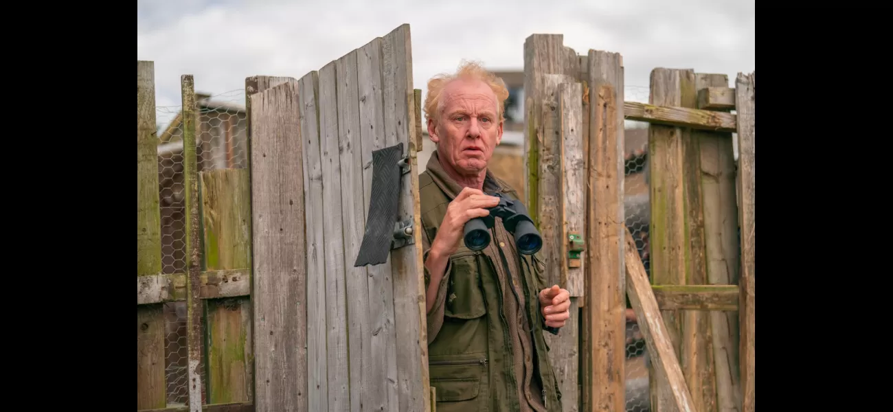 The star of The Full Monty connected with a random pigeon enthusiast in their home after posting a request on Facebook.
