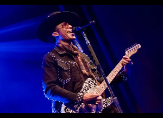 Raphael Saadiq announces tour dates for his Tony! Toni! Toné project. Fans will be excited!