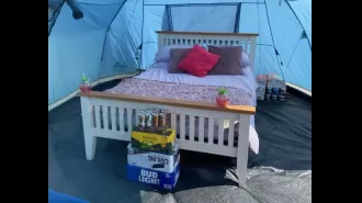 Man brings entire double bed to Glastonbury, becoming a 