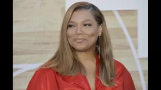 Queen Latifah stunned to be first female emcee honoured at Kennedy Center.