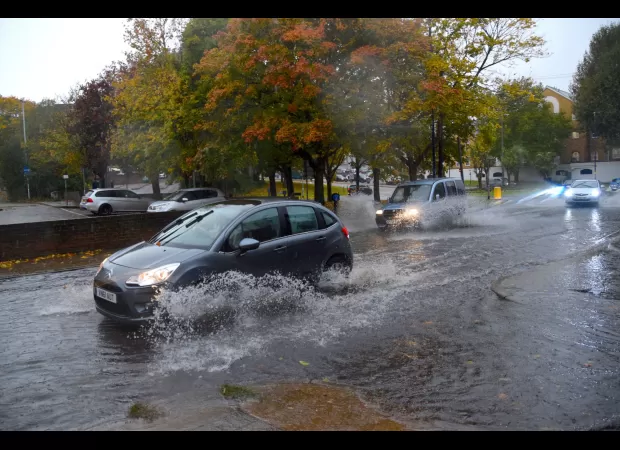 warm weather to be replaced by thunder, large hail; yellow warning issued