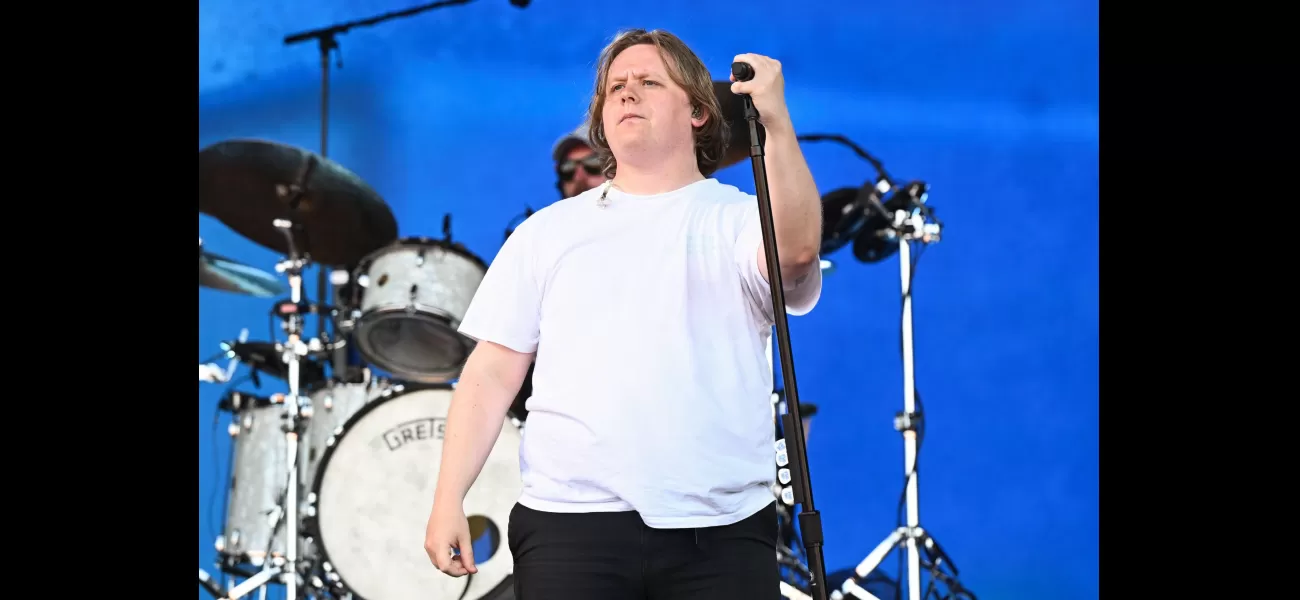 Lewis relying on partner Ellie for support after having to cancel his tour due to heartbreak.