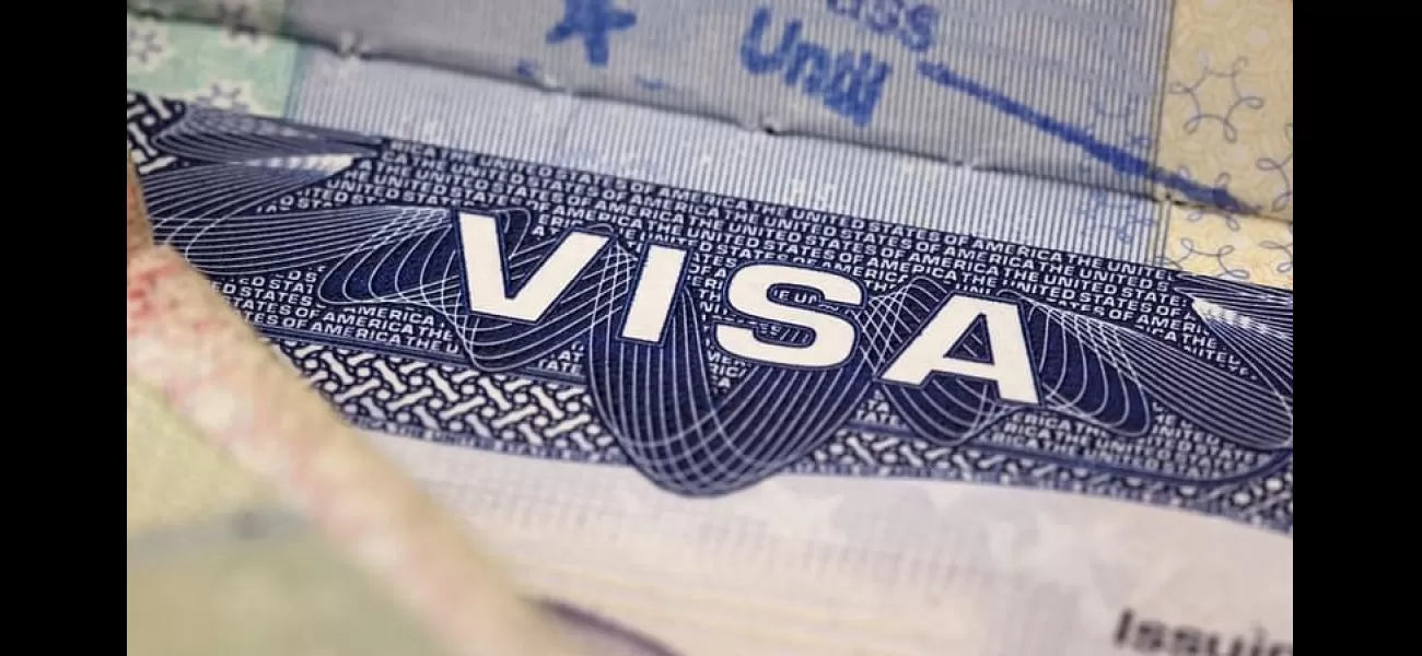 Man arrested in Mumbai for travelling with a forged visa.