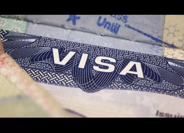 Man arrested in Mumbai for travelling with a forged visa.