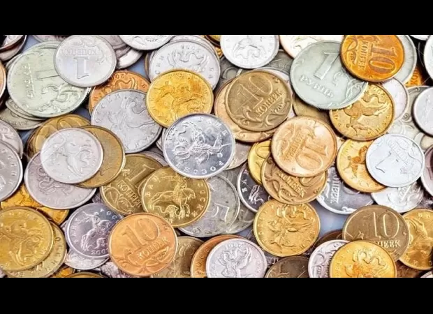 Gold & silver prices dropped on June 30; Check prices in India's major cities.