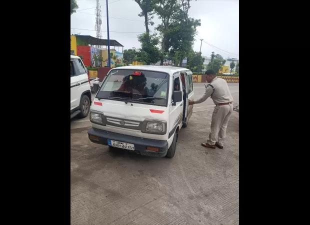 RTO launches campaign to inspect school vans for safety.