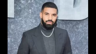 Drake says people criticizing his nails are motivated by homophobia.