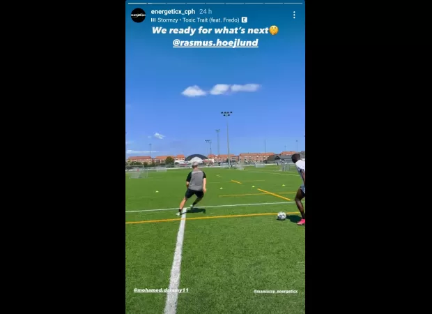 Rasmus' trainer hints that the footballer may be joining Manchester United.