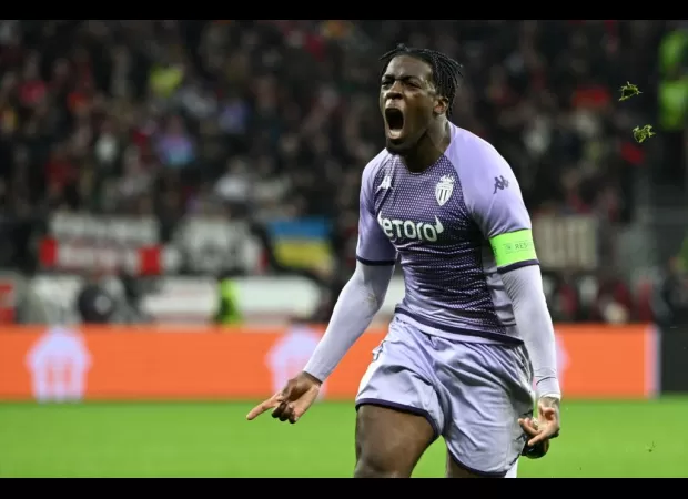 Erik ten Hag ok with Man Utd signing Ligue 1 player after being unable to get Kim Min-jae.