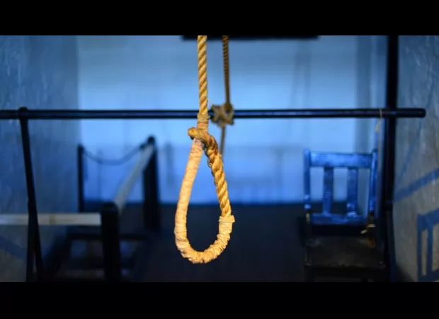 2nd-year MBBS student in Hyderabad commits suicide by self-inflicted injuries to private parts.