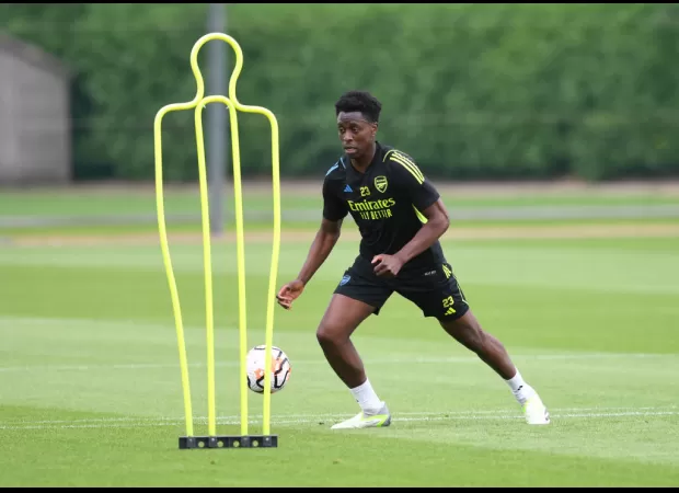 Albert Sambi Lokonga isn't on pre-season tour due to wanting a transfer away from Arsenal.