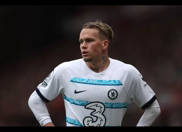 Mudryk responds to negative feedback on social media.