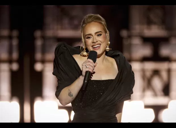 Tom says there's no ill-will between him and Adele after her comments about Raquel's affair.