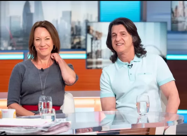 Scott Mitchell finds love with an EastEnders star 3 yrs after Barbara Windsor's passing.