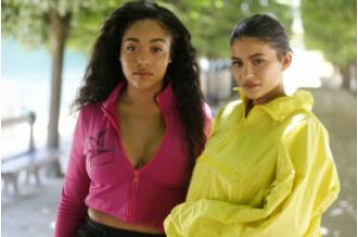 Jordyn & Kylie may have mended their broken bond & are friends again.