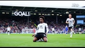 Chelsea & Man Utd made Willian an offer before he agreed to a new deal with Fulham.