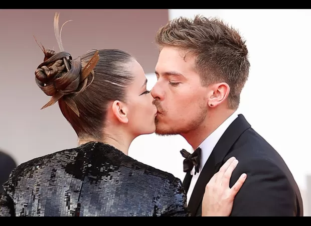 Dylan & Barbara marry in Hungary just weeks after announcing their engagement.