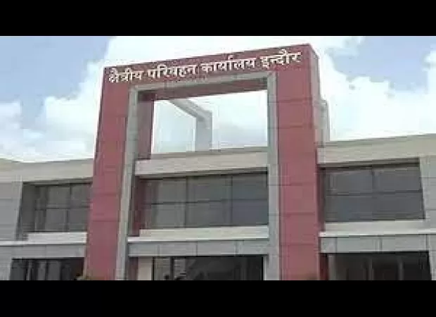 20-30% of drivers license renewals in Indore returned to RTO due to applicants providing wrong addresses.