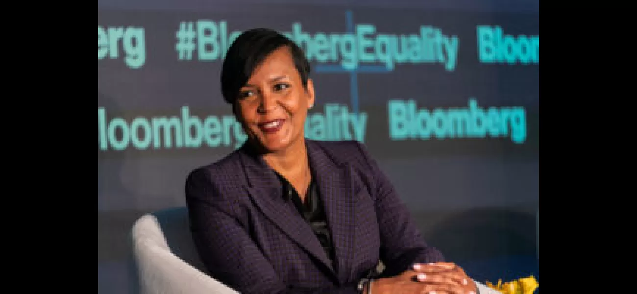 Keisha Lance Bottoms transitions from Atlanta mayor to a role at the White House.